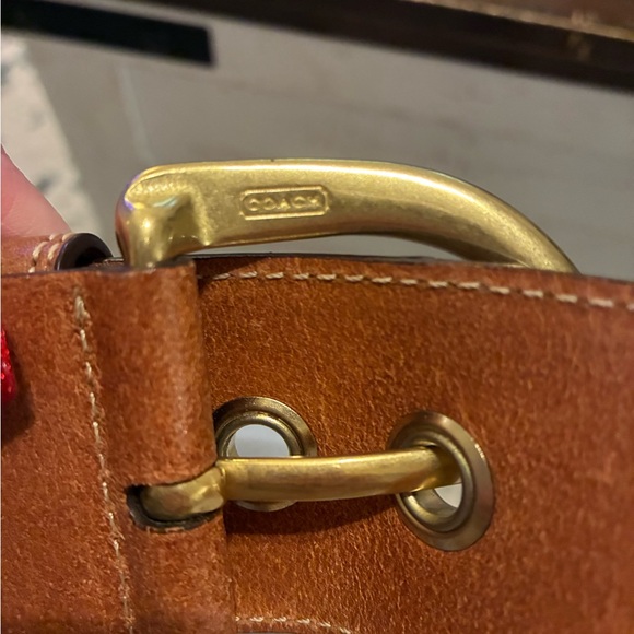 Vintage Coach Cream Pebbled Leather Shoulder Hobo Style Bag A0893-11839 - Picture 5 of 8